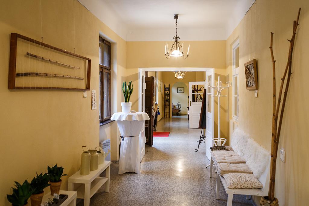 Gut Zentgraf Otel Mörbisch am See Dış mekan fotoğraf