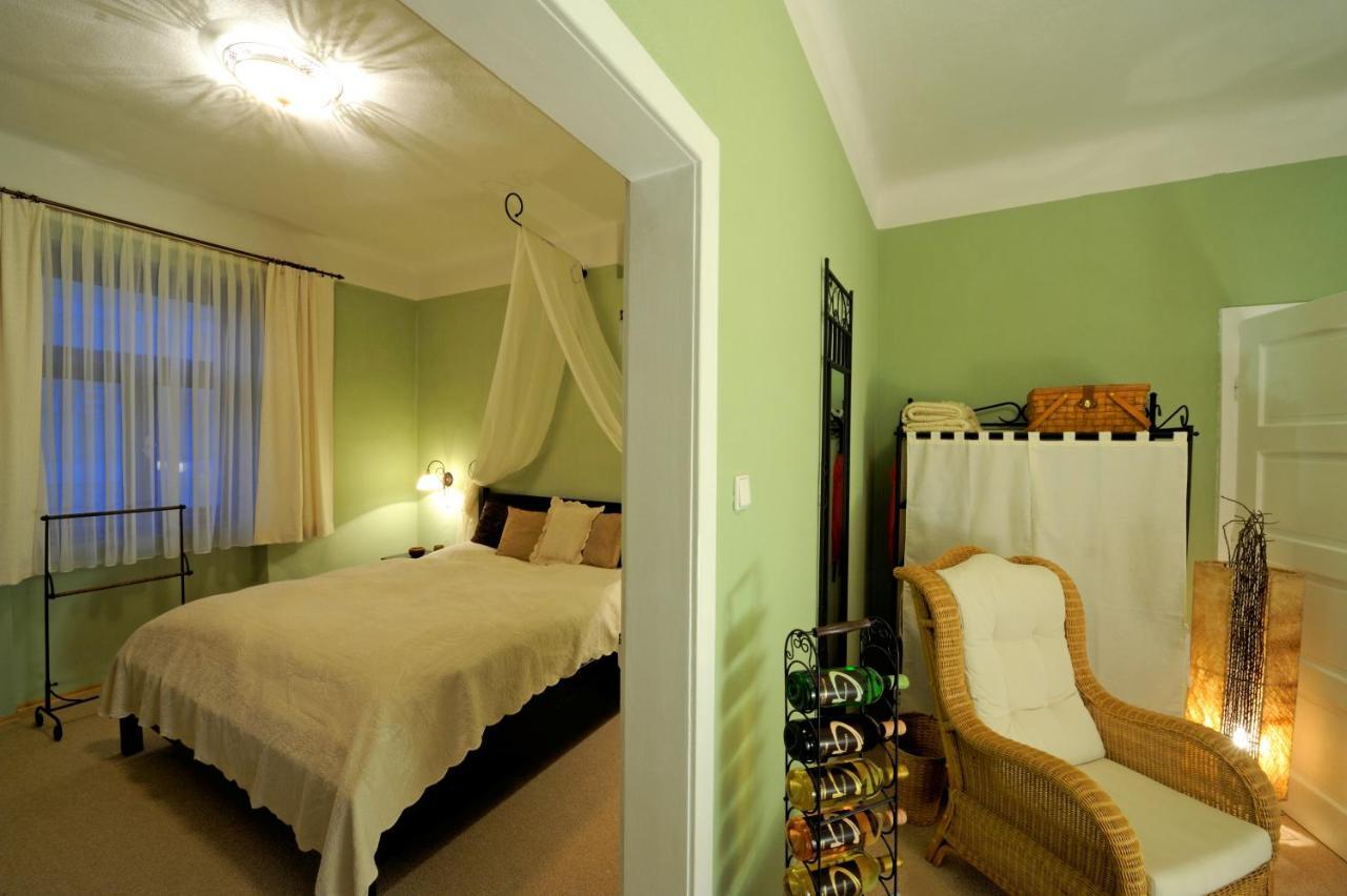 Gut Zentgraf Otel Mörbisch am See Dış mekan fotoğraf