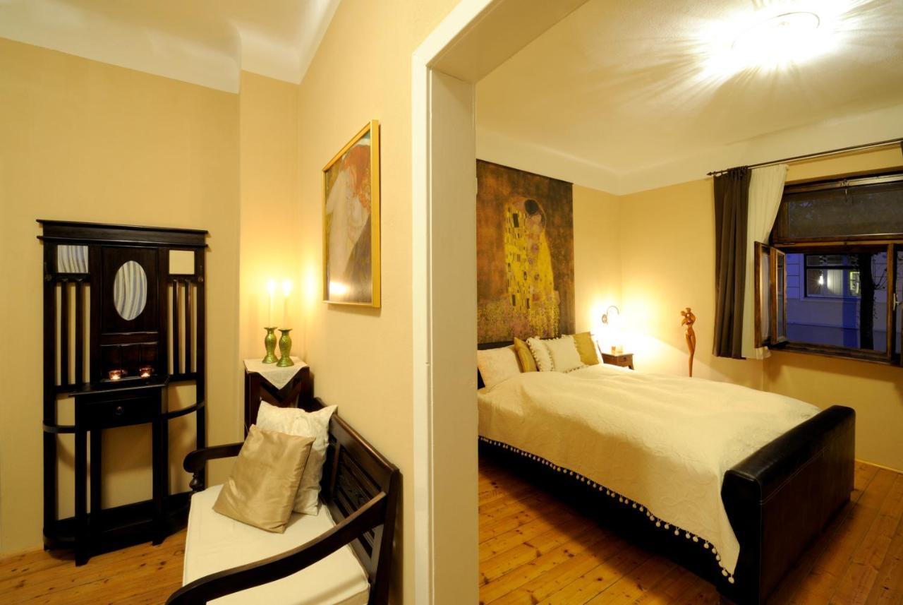 Gut Zentgraf Otel Mörbisch am See Dış mekan fotoğraf