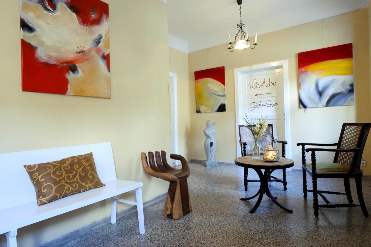 Gut Zentgraf Otel Mörbisch am See Dış mekan fotoğraf